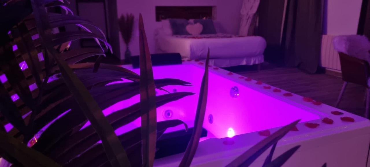 Suite De Charme Avec Jacuzzi Et Jardin Privatif Paris Au Calme Saint-Prix (Val d'Oise) المظهر الخارجي الصورة