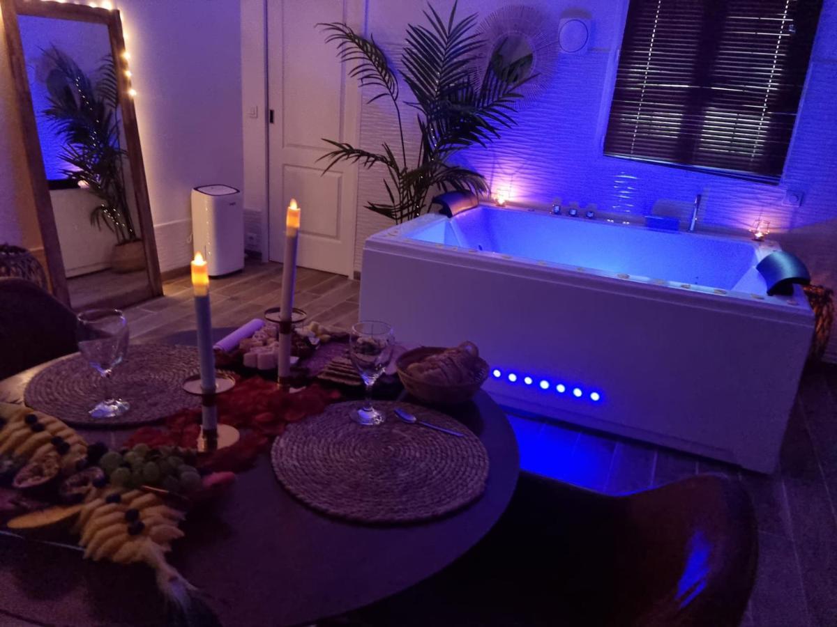 Suite De Charme Avec Jacuzzi Et Jardin Privatif Paris Au Calme Saint-Prix (Val d'Oise) المظهر الخارجي الصورة