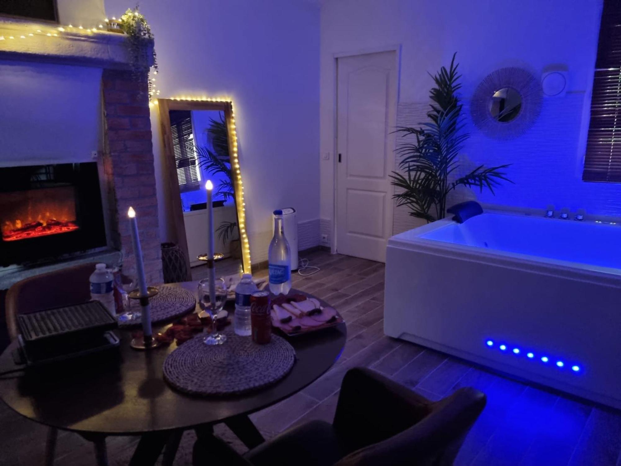 Suite De Charme Avec Jacuzzi Et Jardin Privatif Paris Au Calme Saint-Prix (Val d'Oise) المظهر الخارجي الصورة