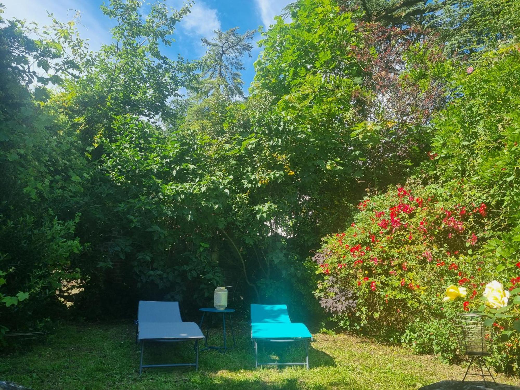 Suite De Charme Avec Jacuzzi Et Jardin Privatif Paris Au Calme Saint-Prix (Val d'Oise) المظهر الخارجي الصورة