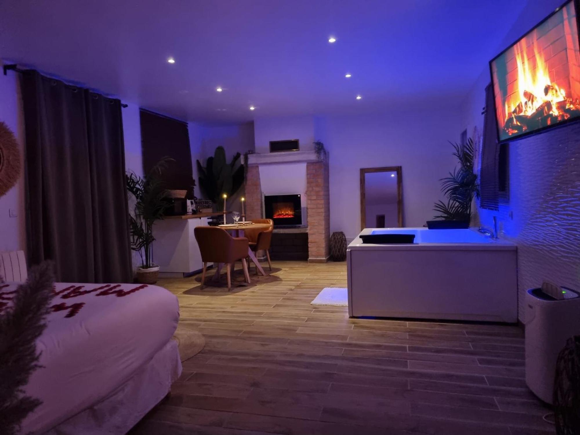 Suite De Charme Avec Jacuzzi Et Jardin Privatif Paris Au Calme Saint-Prix (Val d'Oise) المظهر الخارجي الصورة