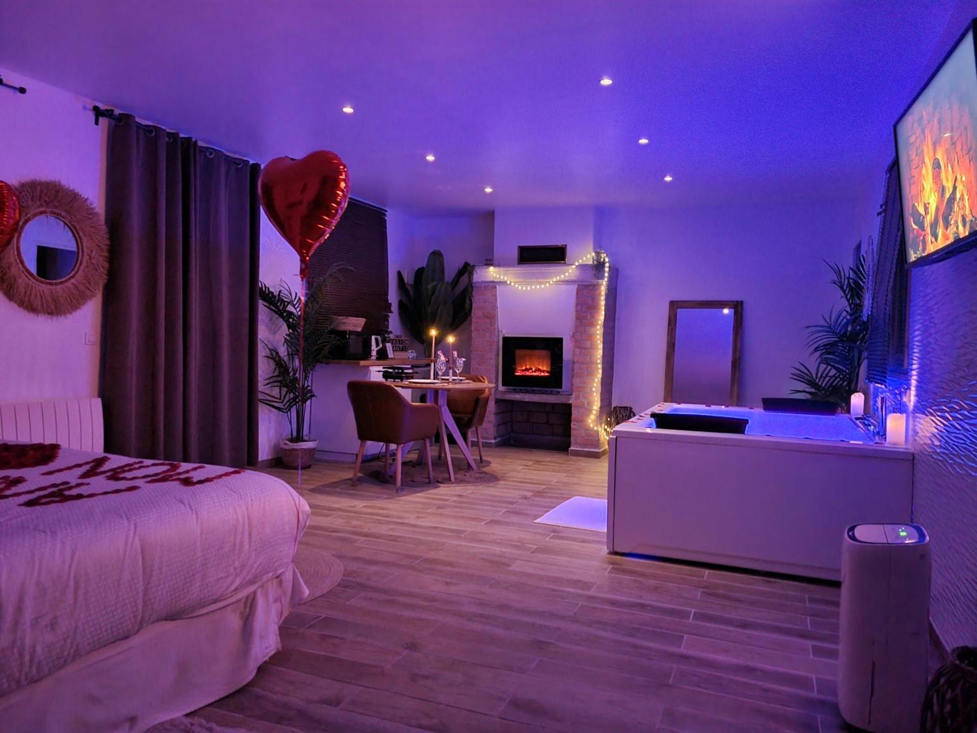 Suite De Charme Avec Jacuzzi Et Jardin Privatif Paris Au Calme Saint-Prix (Val d'Oise) المظهر الخارجي الصورة